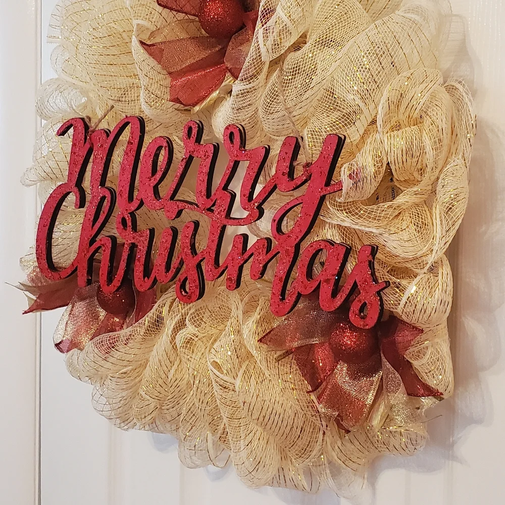 Deco Mesh Merry Christmas Wreath